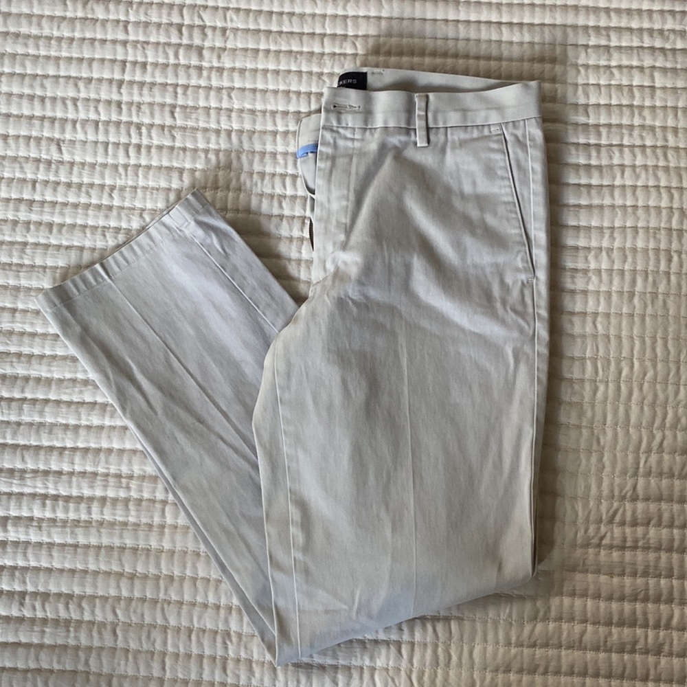 Dockers Light Gray Slim Fit Mens Pant